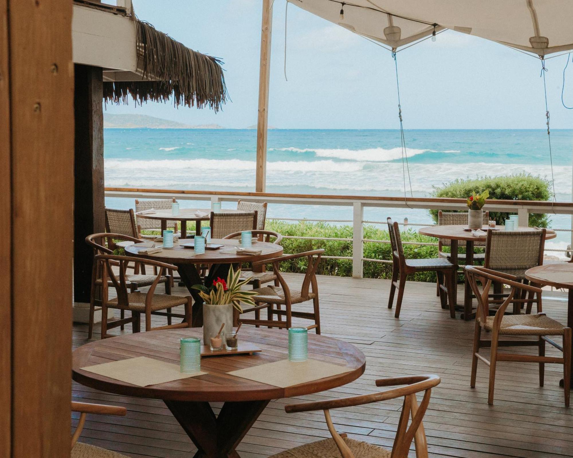Long Bay Beach Resort Freshwater Pond Buitenkant foto